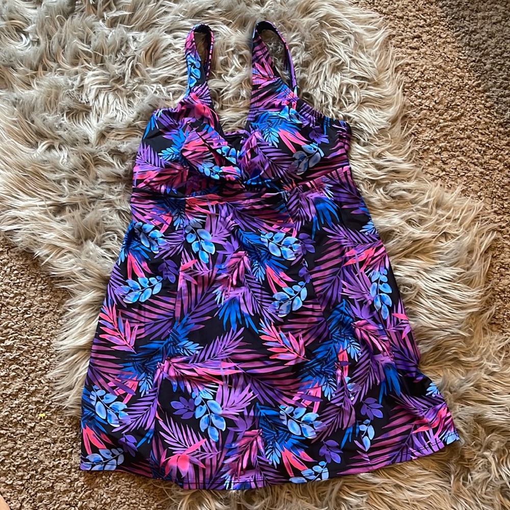 One piece swimsuit